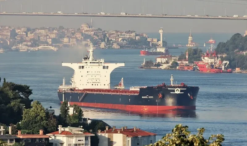 MARAN HERO Bulk Carrier IMO 9702687 photo 2