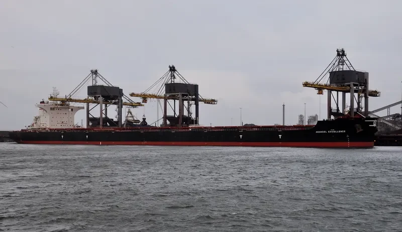 MARAN EXCELLENCE Bulk Carrier IMO 9703241 photo 7