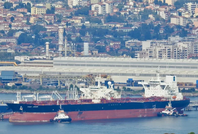 FRONT JAGUAR Tanker IMO 9703332