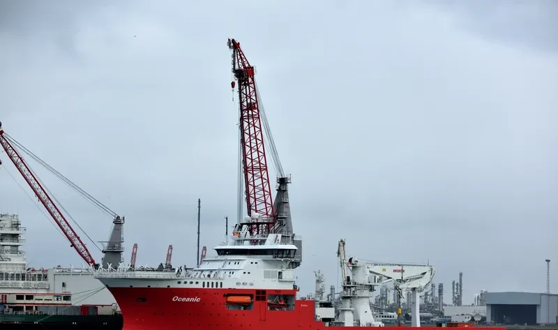 OCEANIC Offshore Vessel IMO 9703382 photo 5