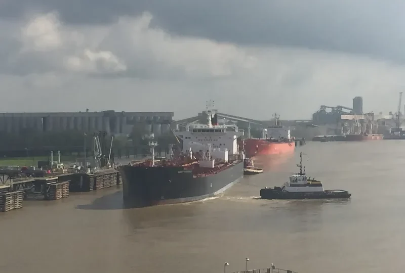 WEST VIRGINIA Tanker IMO 9704805 photo 3