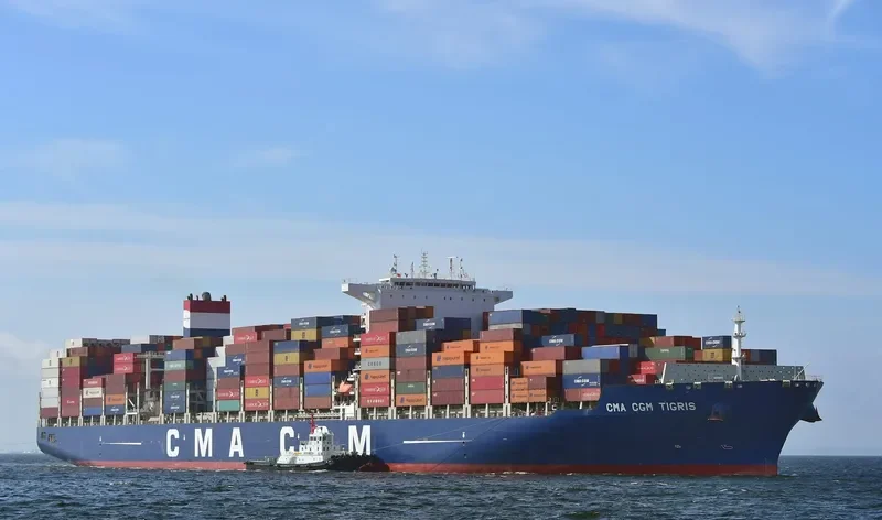 CMA CGM TIGRIS Container Ship IMO 9705067 photo 10