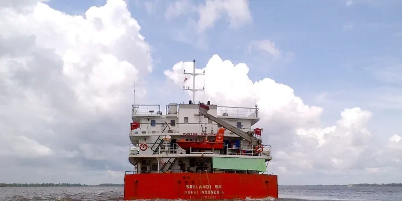 SRIKANDI 511 Tanker IMO 9705811 photo 2