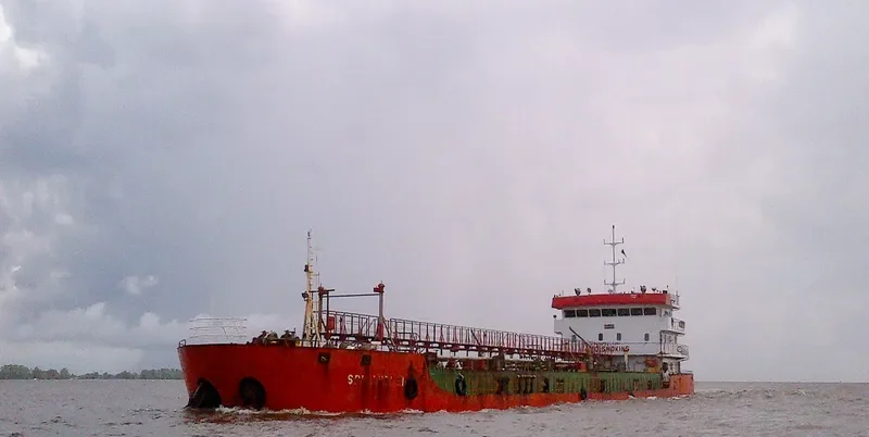 SRIKANDI 511 Tanker IMO 9705811 photo 3