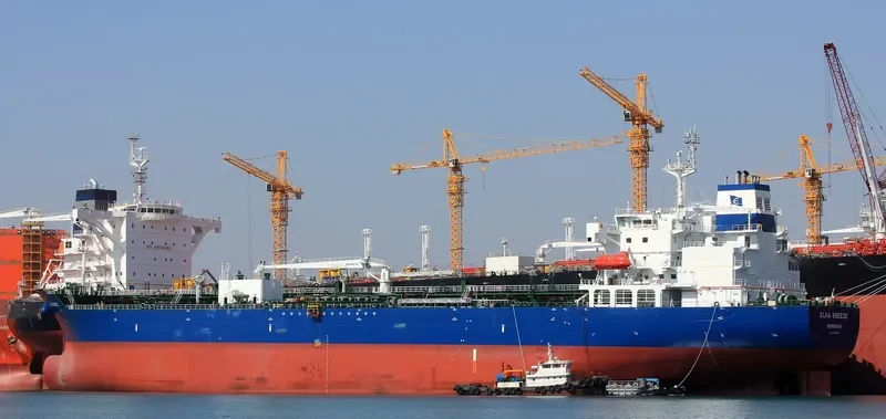 ELKA BREEZE Tanker IMO 9705897 photo 3