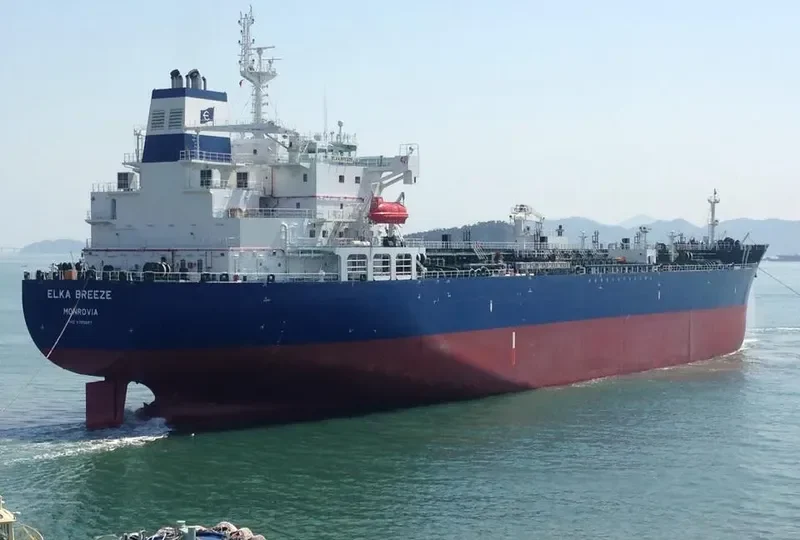 ELKA BREEZE Tanker IMO 9705897 photo 8