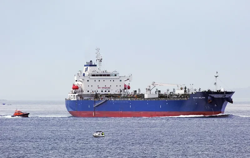 ELKA DELPHI Tanker IMO 9705902 photo 3