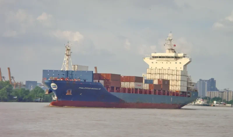 CNC BANGKOK Container Ship IMO 9706279 photo 2