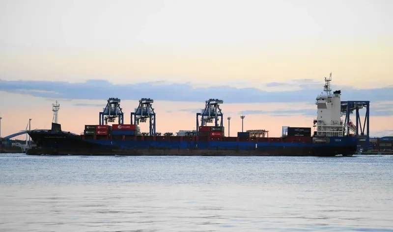 CNC BANGKOK Container Ship IMO 9706279 photo 9