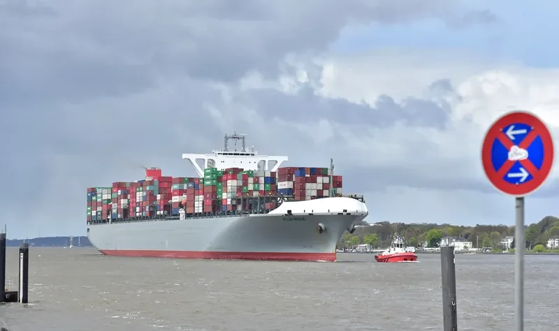 MILLAU BRIDGE Container Ship IMO 9706736