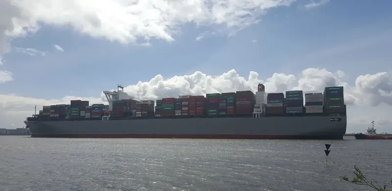 MILLAU BRIDGE Container Ship IMO 9706736 photo 10