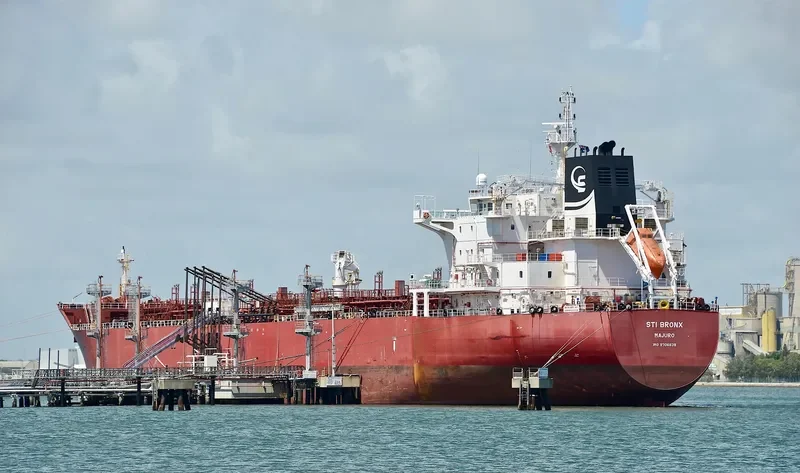 STI BRONX Tanker IMO 9706839 photo 2