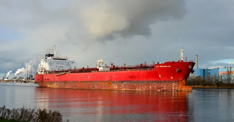 STI BROOKLYN Tanker IMO 9706841 photo 6