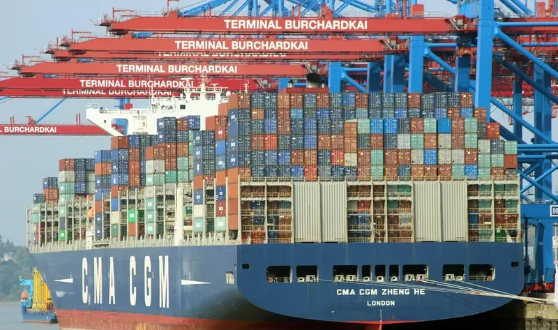 CMA CGM ZHENG HE Container Ship IMO 9706906 photo 5