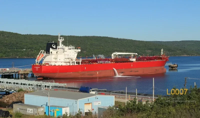 STI MANHATTAN Tanker IMO 9707261 photo 10