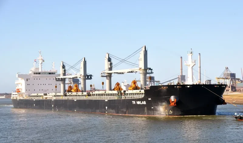 GENCO MAGIC Bulk Carrier IMO 9707364 photo 5