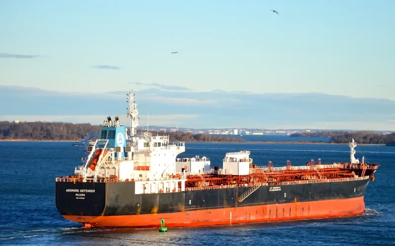 ARDMORE DEFENDER Tanker IMO 9707390 photo 10