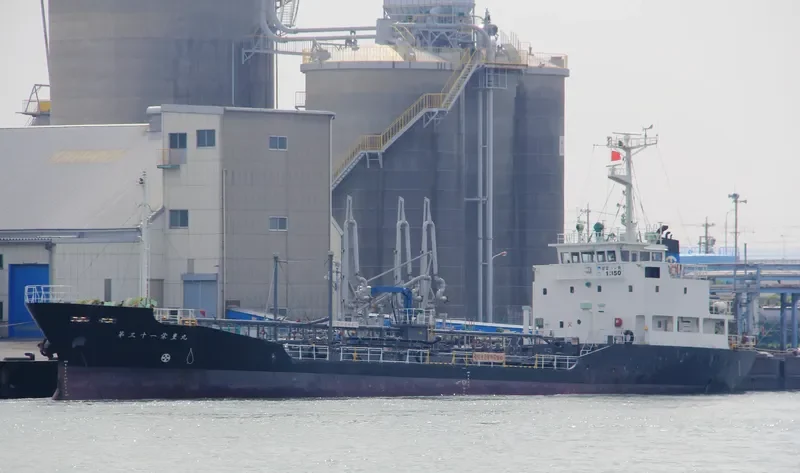 EIHOU MARU NO.31 Tanker IMO 9707431 photo 6