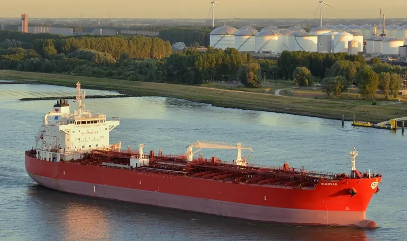VUKOVAR Tanker IMO 9707819 photo 3