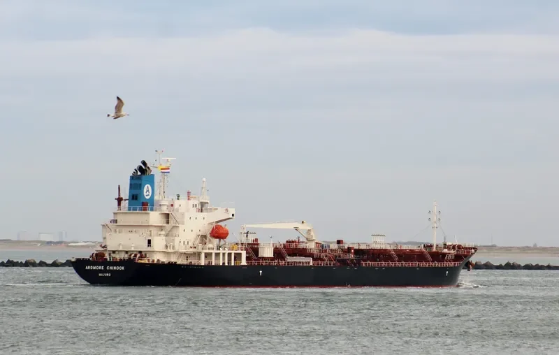ARDMORE CHINOOK Tanker IMO 9707869 photo 8