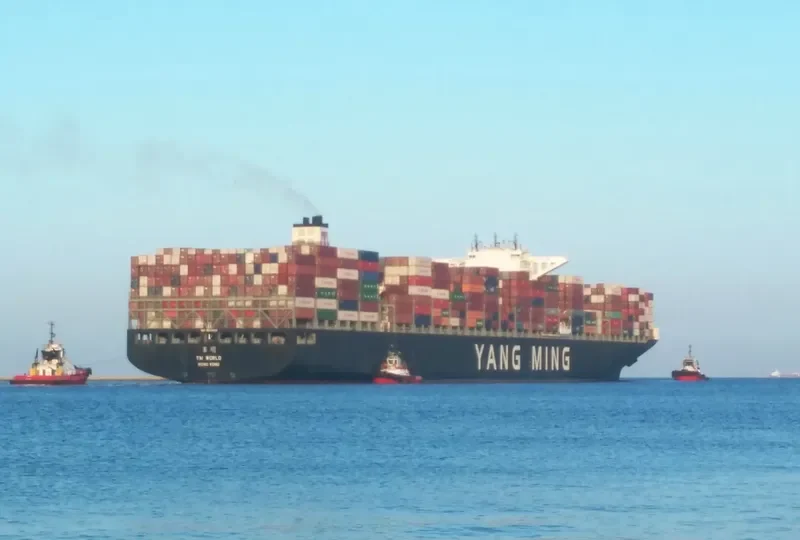 YM WELCOME Container Ship IMO 9708459 photo 4