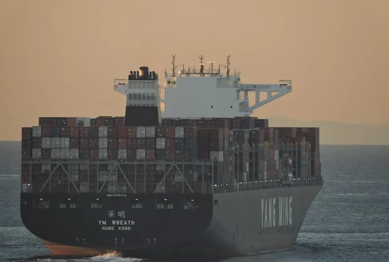 YM WREATH Container Ship IMO 9708473 photo 5