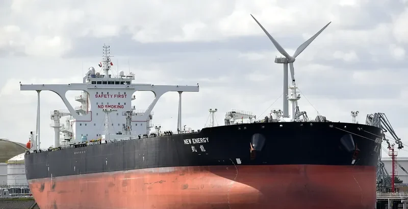 NEW ENERGY Tanker IMO 9708526 photo 5