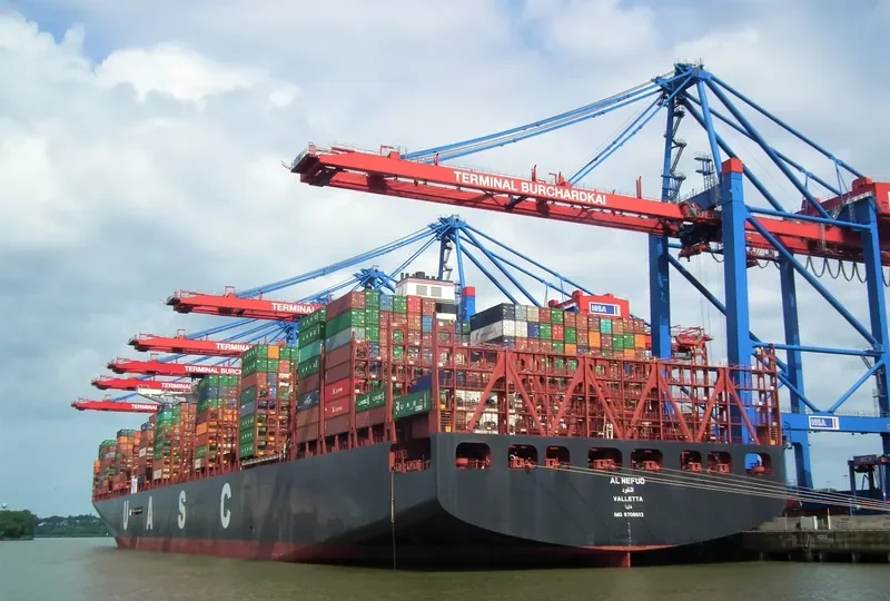 AL NEFUD Container Ship IMO 9708813 photo 3