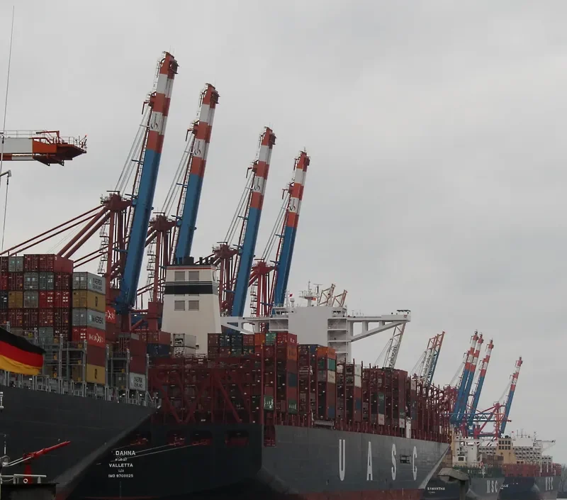 AL DAHNA EXPRESS Container Ship IMO 9708825 photo 3