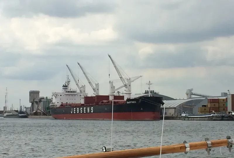 ES CARE Bulk Carrier IMO 9708930 photo 5