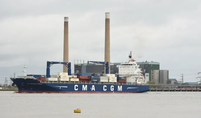 CMA CGM SAINT LAURENT General Cargo IMO 9709219 photo 8
