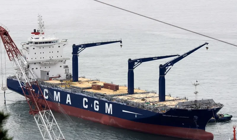 CMA CGM SAINT LAURENT General Cargo IMO 9709219 photo 9
