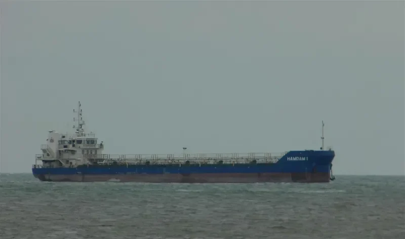 HAMDAM 1 Tanker IMO 9710050 photo 4