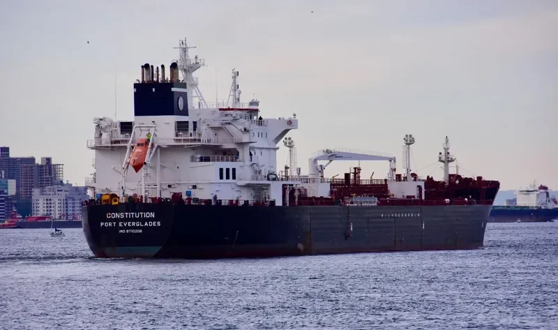 CALIFORNIA VOYAGER Tanker IMO 9710206 photo 9