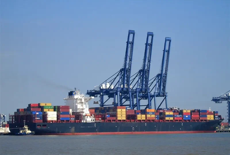 UASC AL KHOR Container Ship IMO 9710220 photo 4