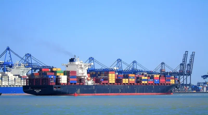 UASC AL KHOR Container Ship IMO 9710220 photo 5