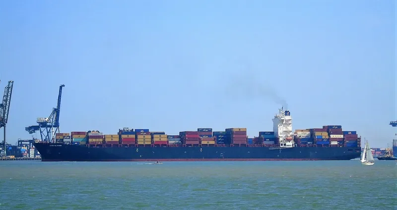 UASC AL KHOR Container Ship IMO 9710220 photo 7