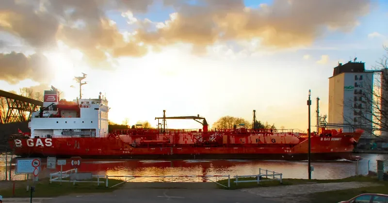 SEAGAS LOYALTY General Cargo IMO 9710335 photo 8