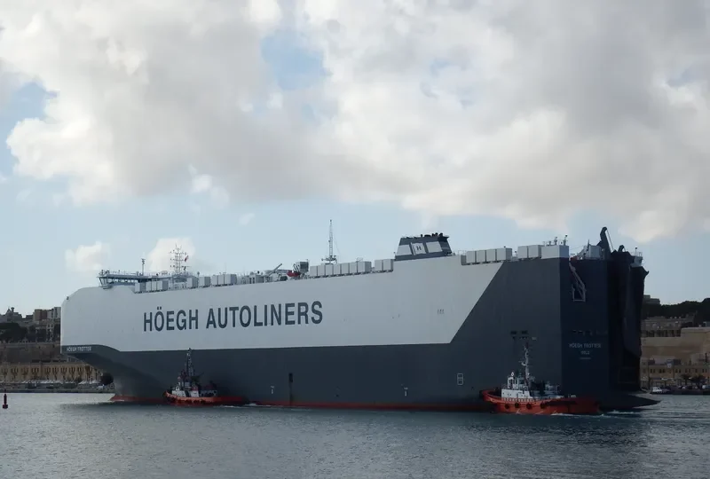 HOEGH TROTTER General Cargo IMO 9710749 photo 4
