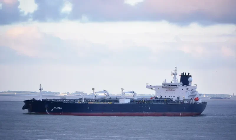ARETEA Tanker IMO 9711456 photo 7