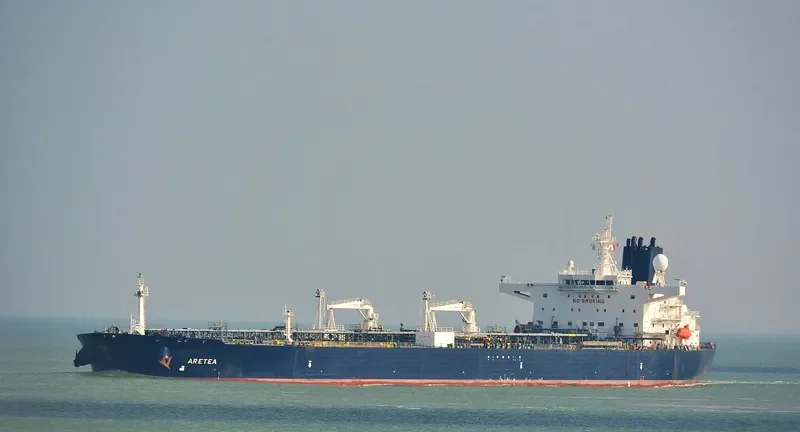ARETEA Tanker IMO 9711456 photo 9