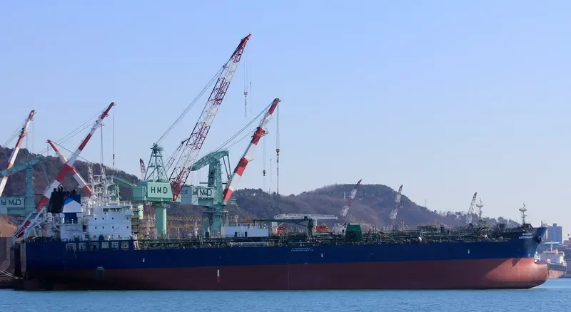 NAVIG8 ARONALDO Tanker IMO 9711561 photo 8