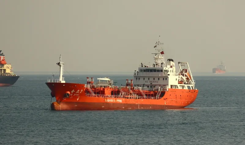 HE ZHONG 2 Tanker IMO 9711896