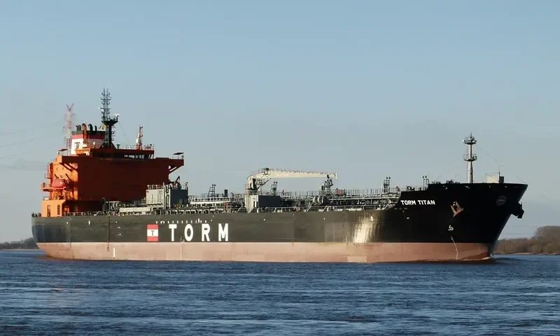 TORM TITAN Tanker IMO 9712319 photo 4