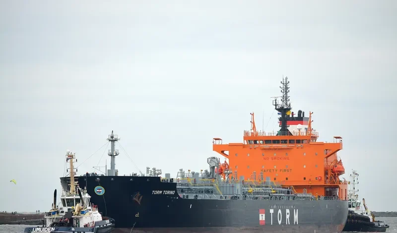 TORM TORINO Tanker IMO 9712321 photo 4