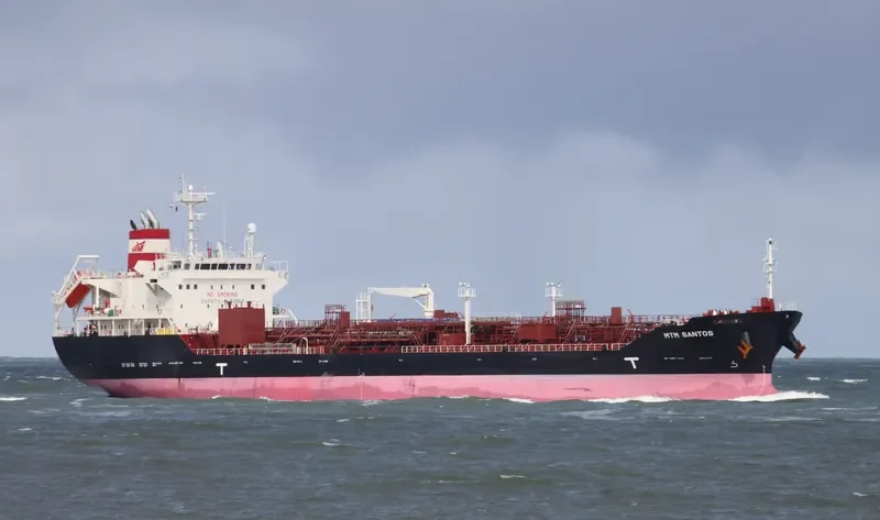 MTM SANTOS Tanker IMO 9712606 photo 6