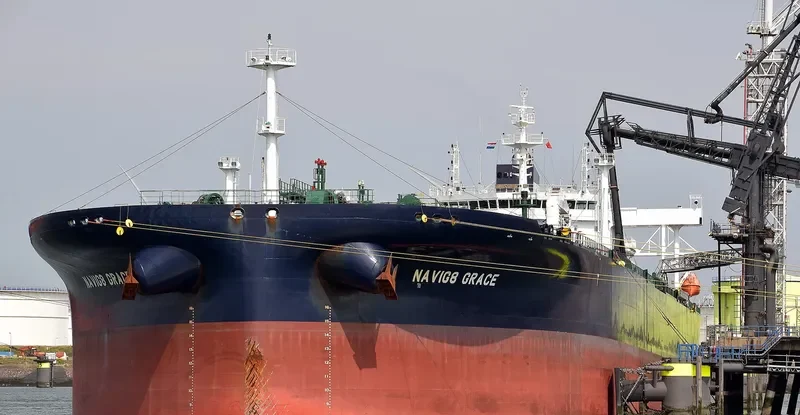STI NAUTILUS Tanker IMO 9712864 photo 3