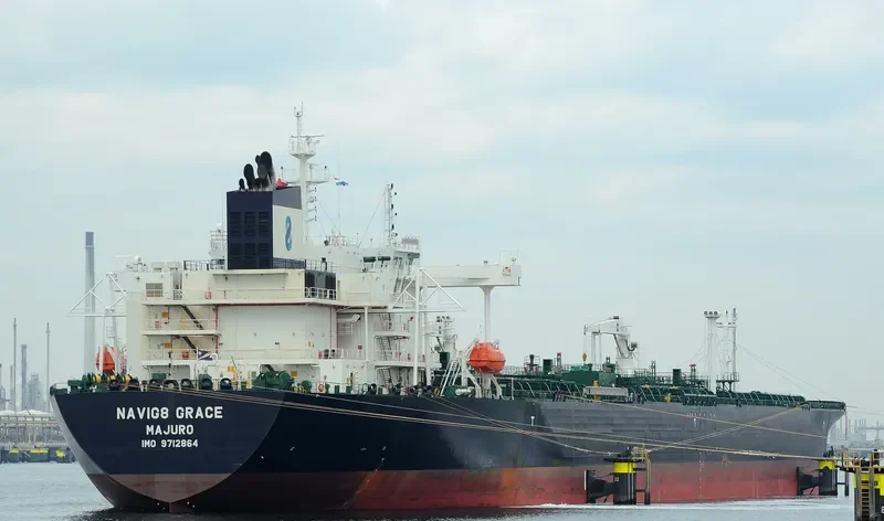 STI NAUTILUS Tanker IMO 9712864 photo 8