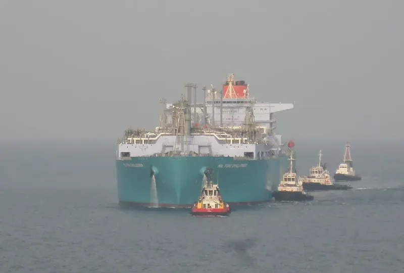 MOL FSRU CHALLENGER General Cargo IMO 9713105 photo 3