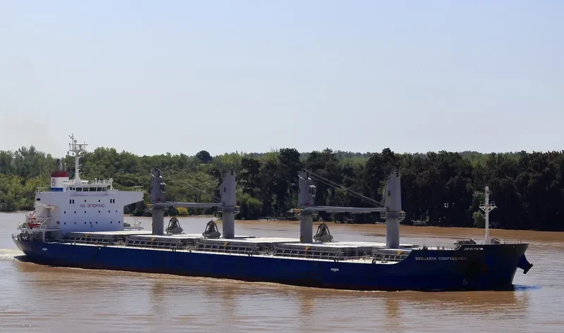 BENJAMIN CONFIDENCE Bulk Carrier IMO 9713234 photo 6